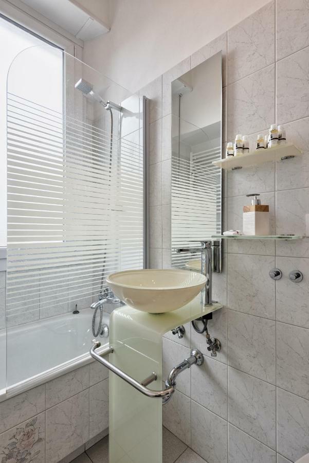 Lungo Dora With Balcony And Panoramic View Apartment Turin Luaran gambar